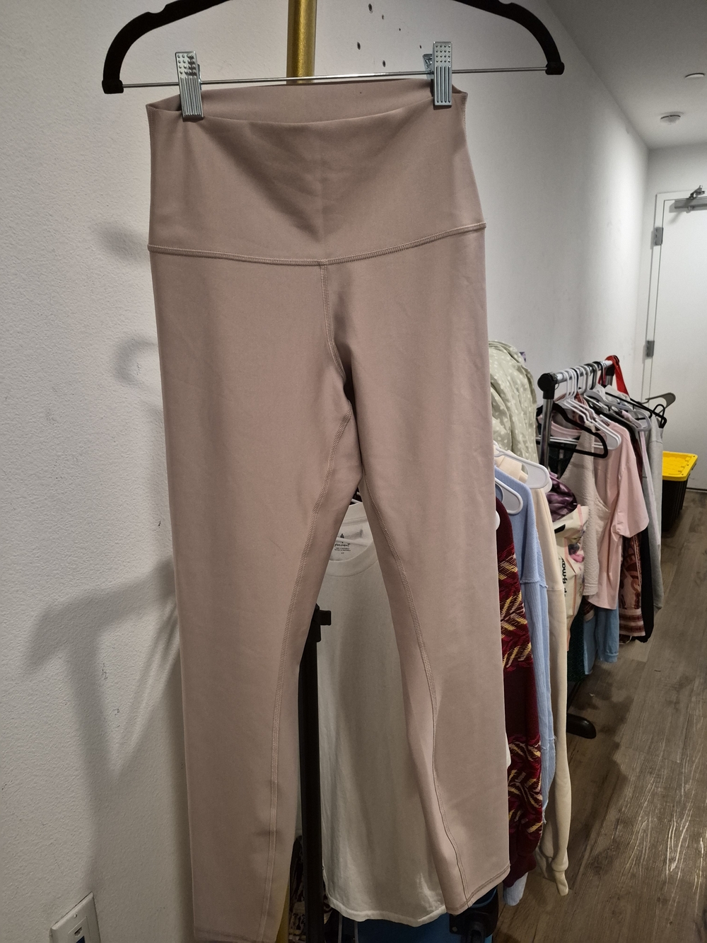 ALO Yoga High-Rise Mauve Leggings
